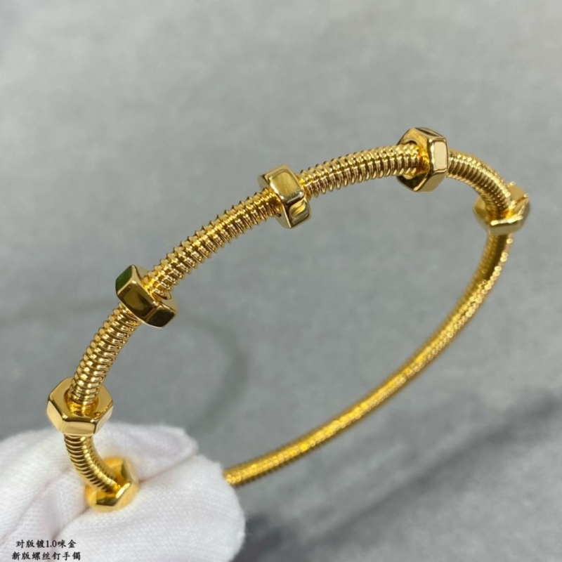 Ca*t1er bracelets